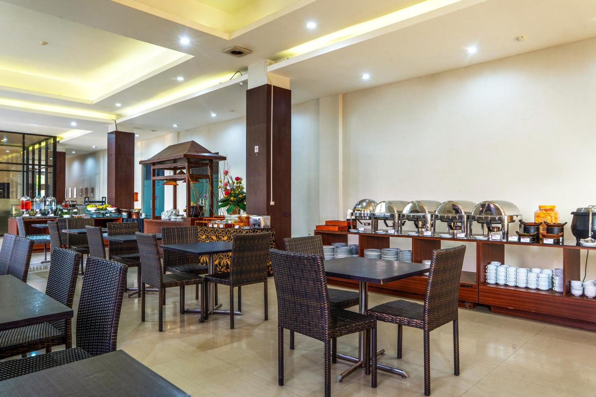 Midtown Xpress Sampit - Kalimantan Tengah Exterior photo