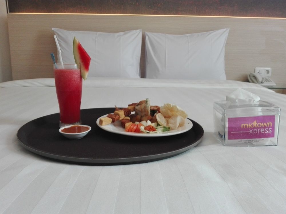 Midtown Xpress Sampit - Kalimantan Tengah Exterior photo